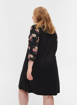 Organic cotton nightdress with print details, Black AOP Flower, Model image number 1