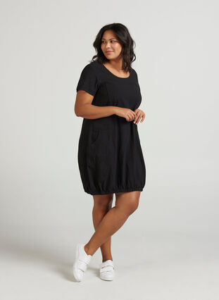 Dress with pockets, Black, Model image number 0