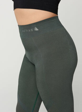 High waisted, textured workout leggings, Green As SS, Model image number 2