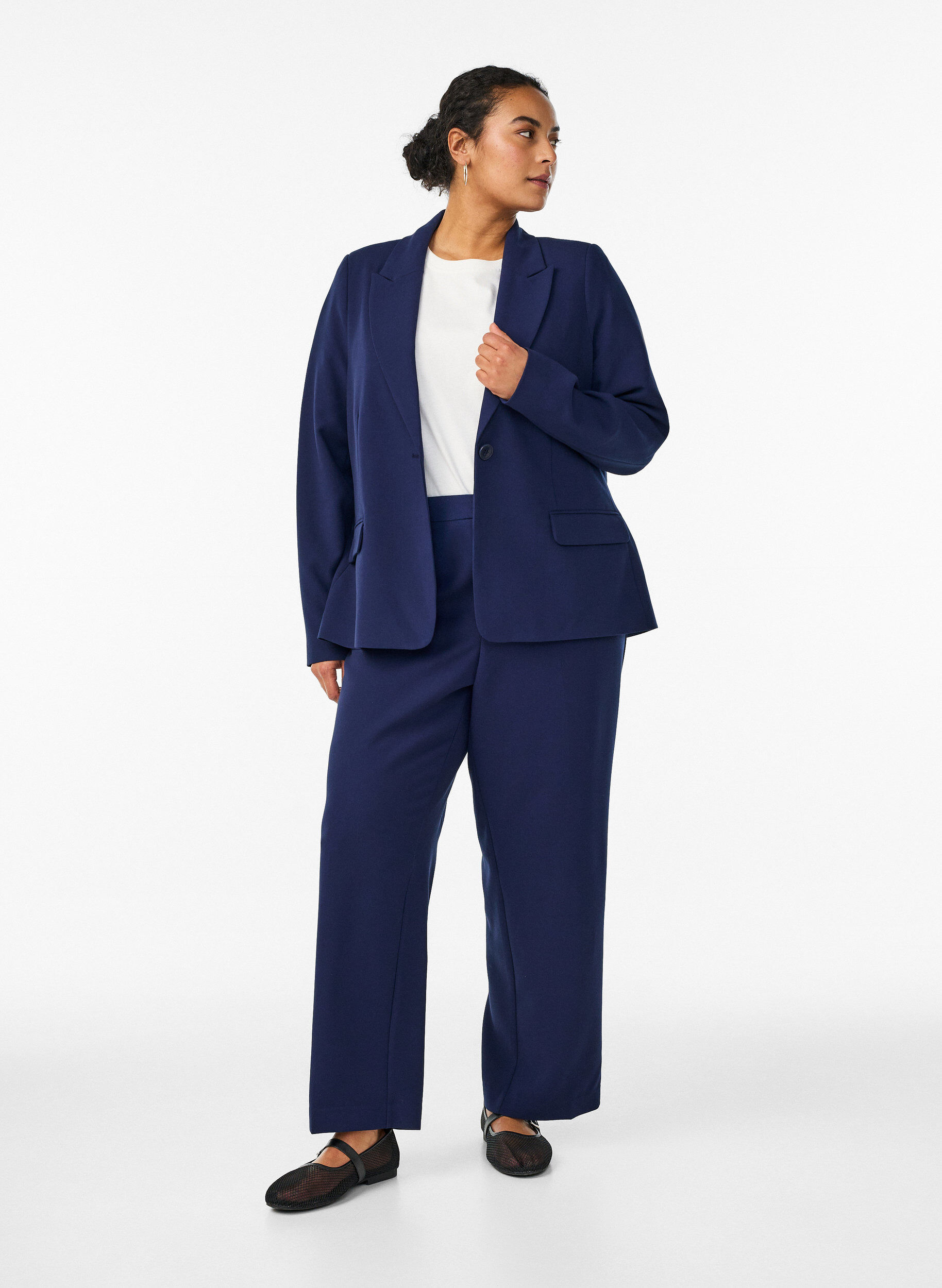 Zizzifashion Classic blazer with single button closure and pockets, Blue, Model image number 1