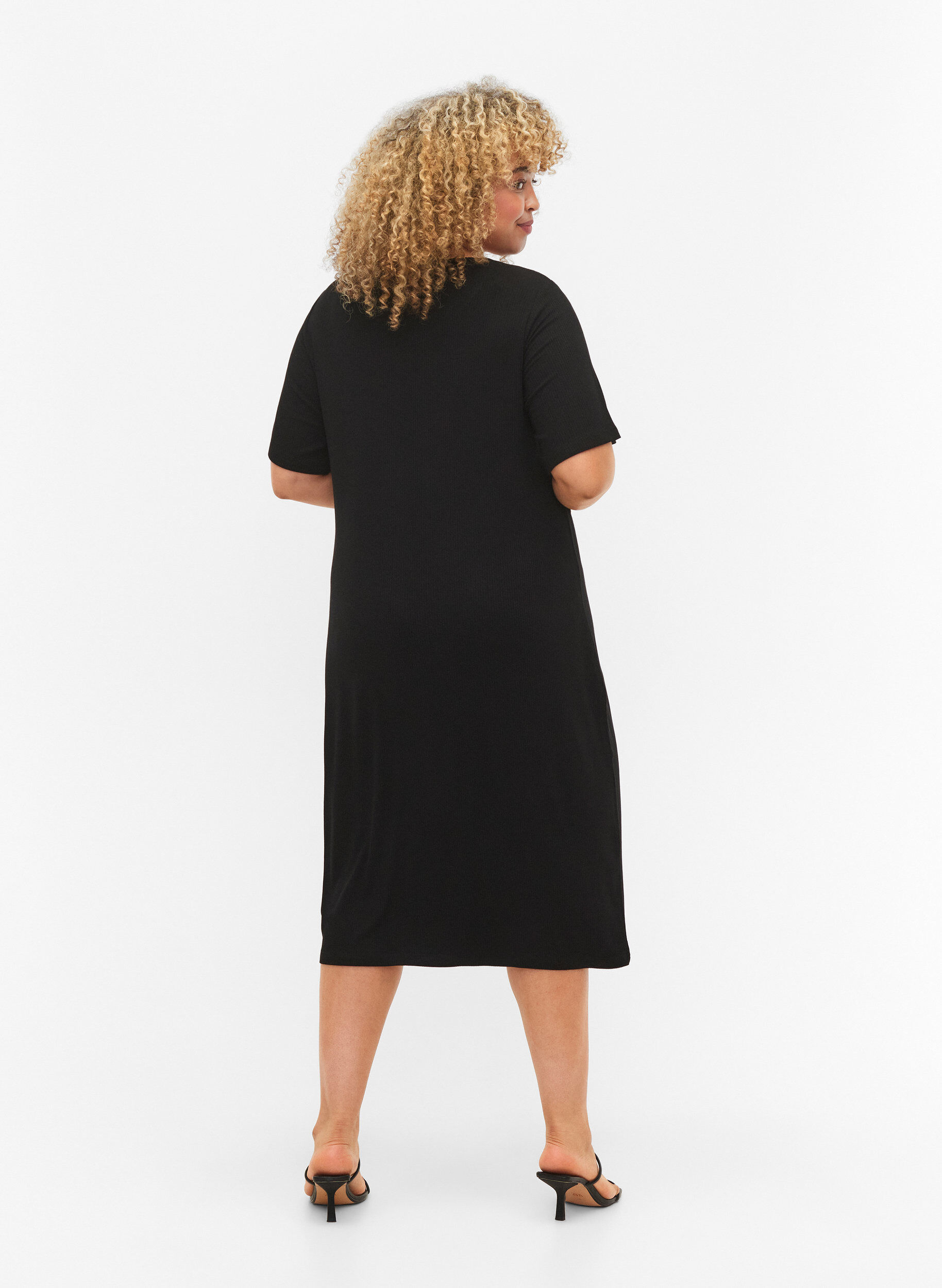 Zizzifashion Viscose rib midi dress with short sleeves, Black, Model image number 1