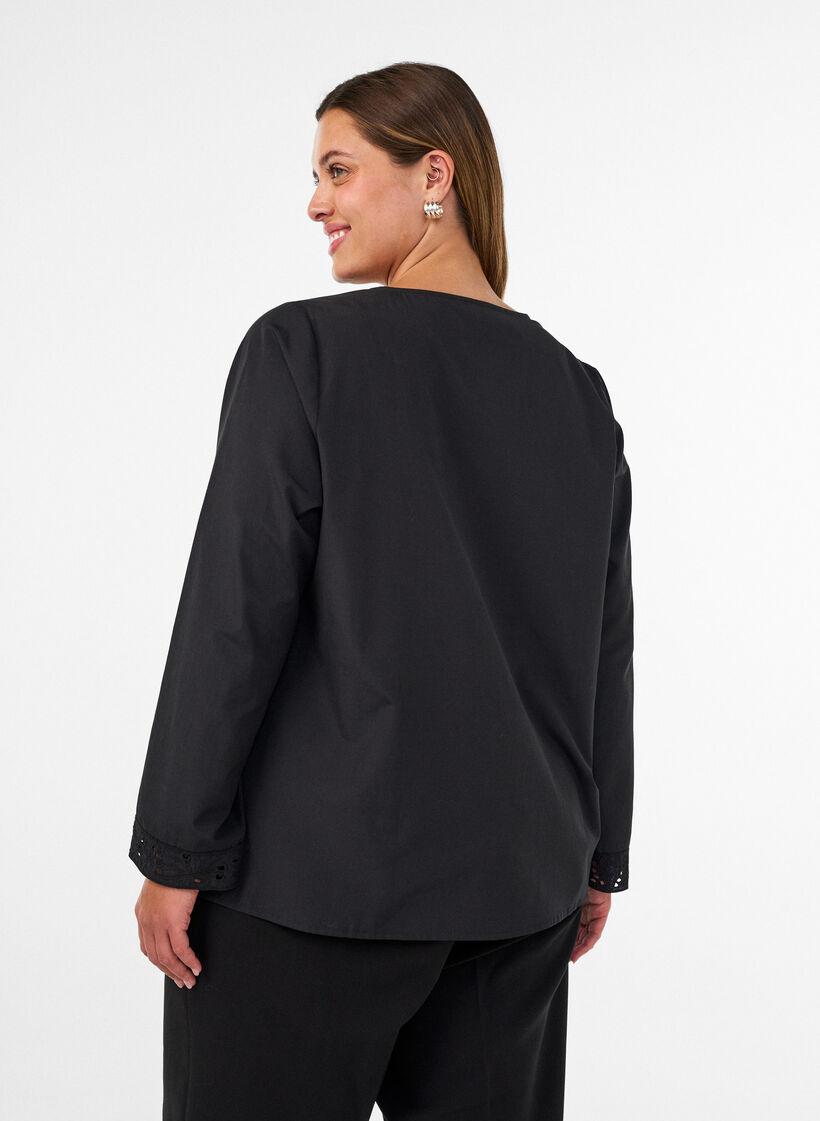 Shirt blouse with broderie anglaise, Black, Model image number 2