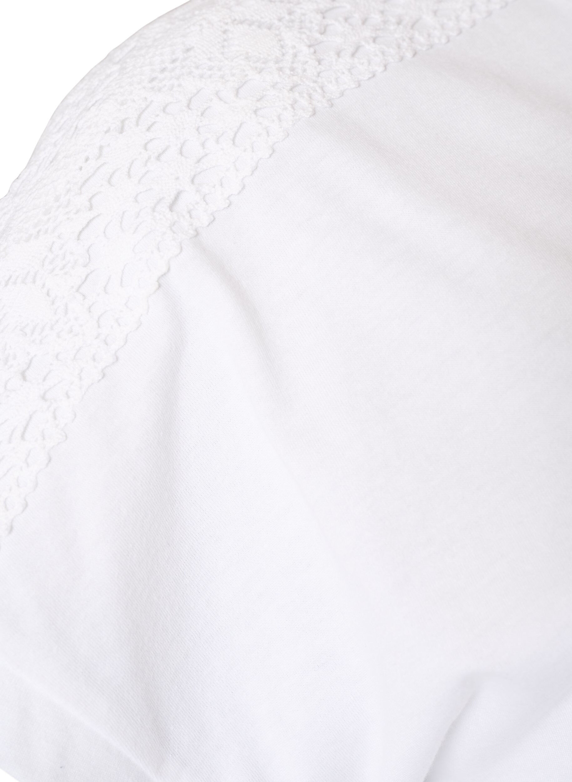 Zizzifashion Cotton T-shirt with crochet detail, White, Packshot image number 3