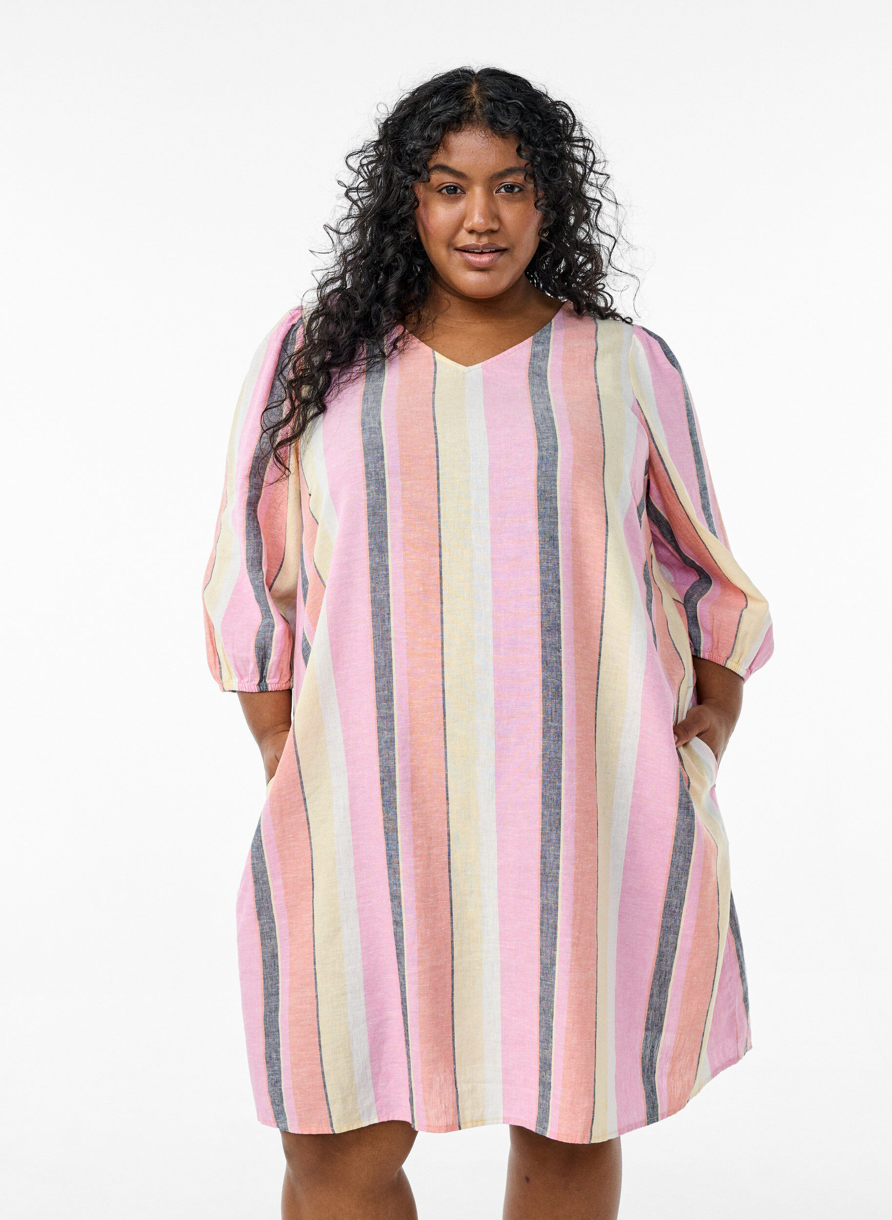 Zizzifashion Short dress in linen and viscose with 3/4 sleeves, Yellow, Model image number 0