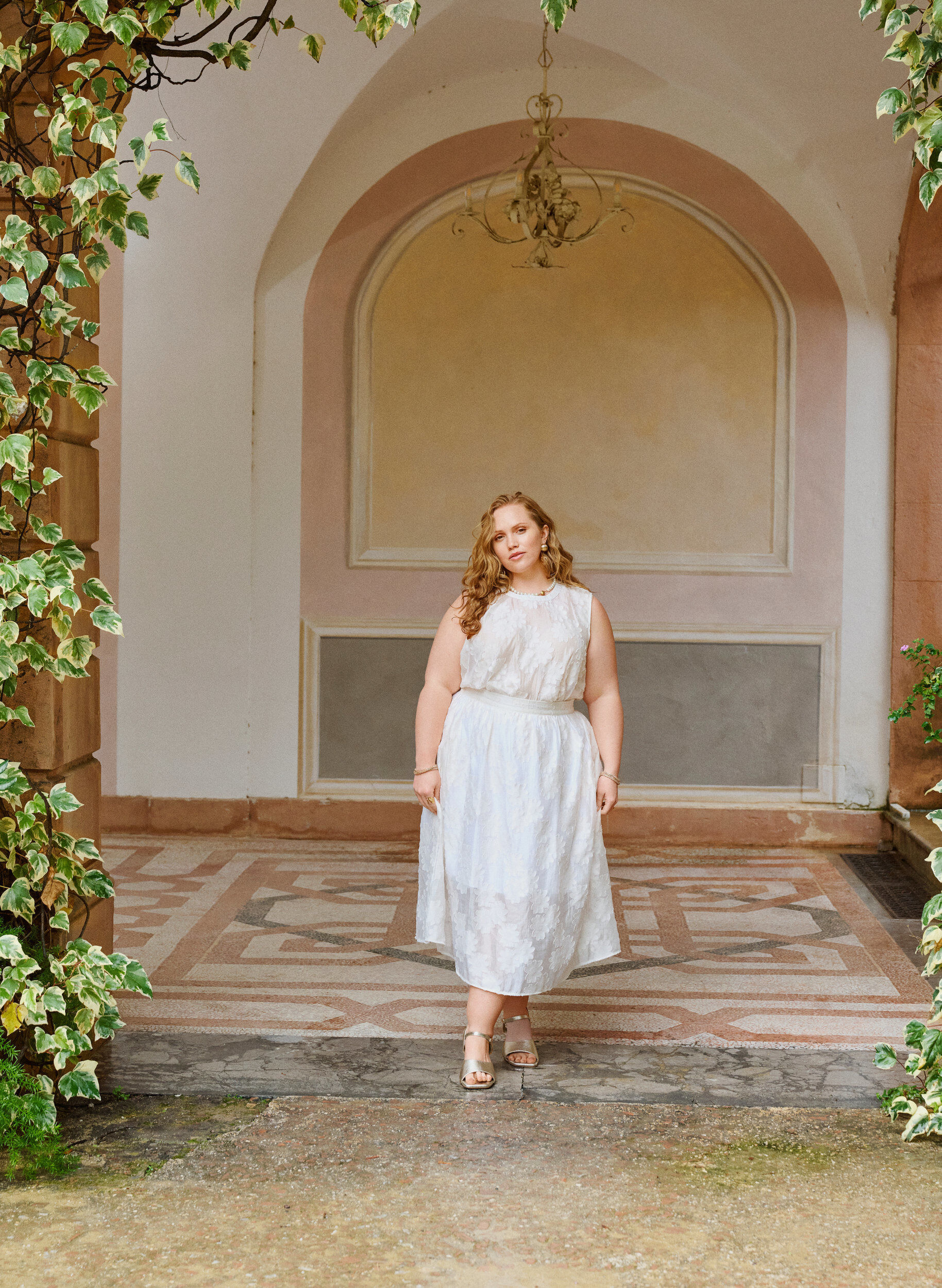 Floral jacquard midi skirt