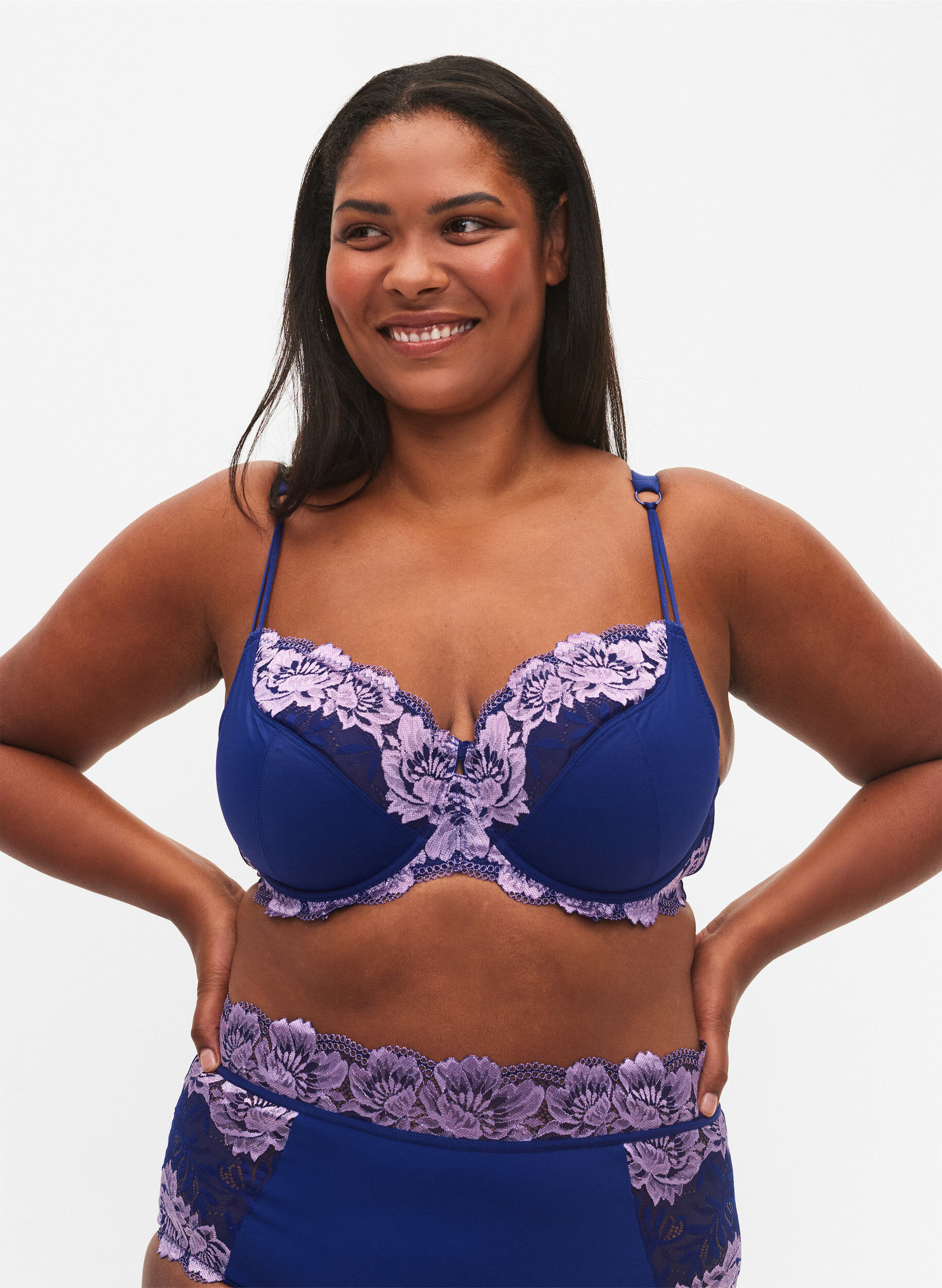 Zizzifashion Full cover bra with underwire and lace, Clematis Blue ASS, Model image number 0
