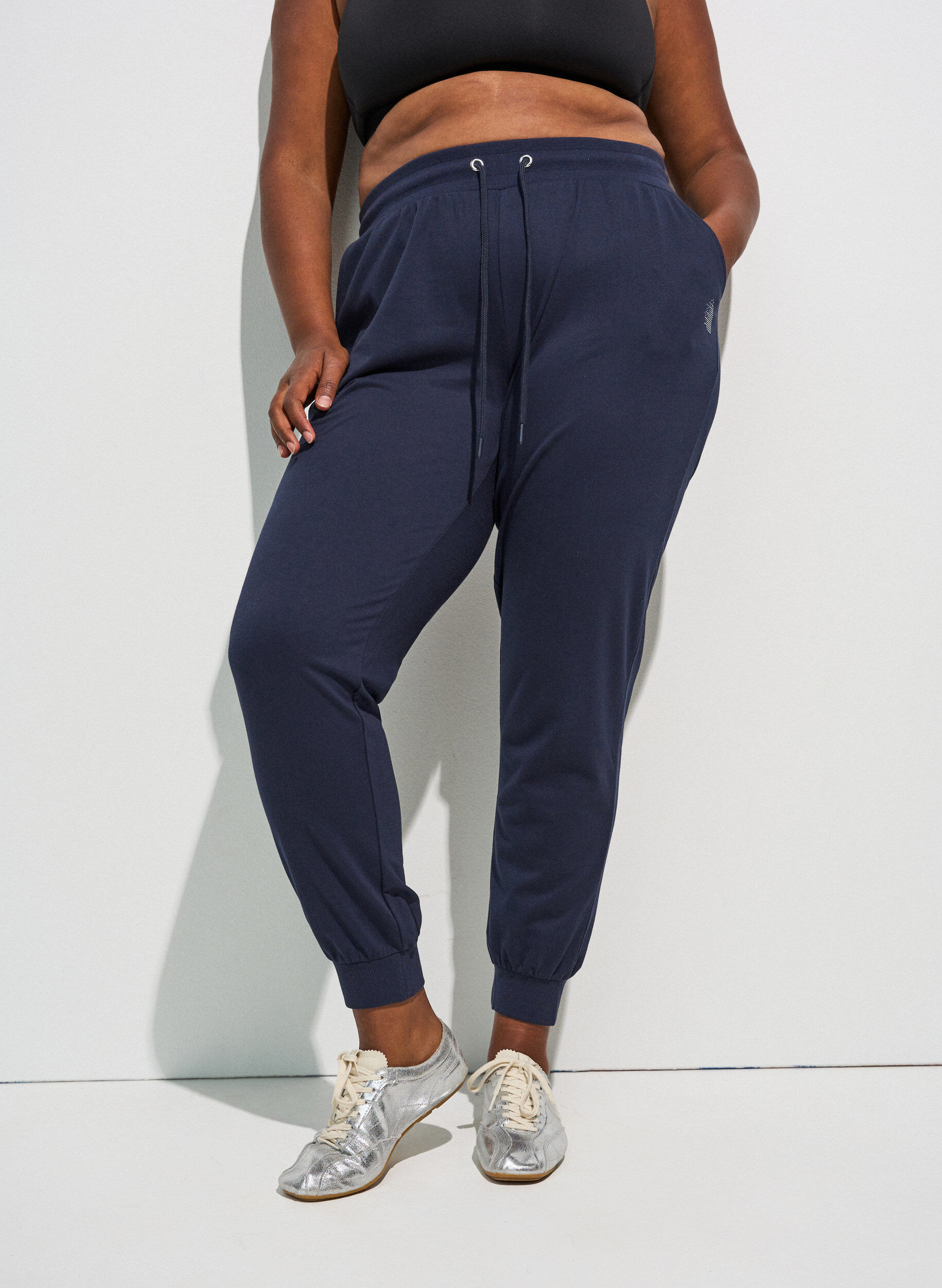 ZizzifashionLoose workout trousers with pockets, Blue, Model image number 0
