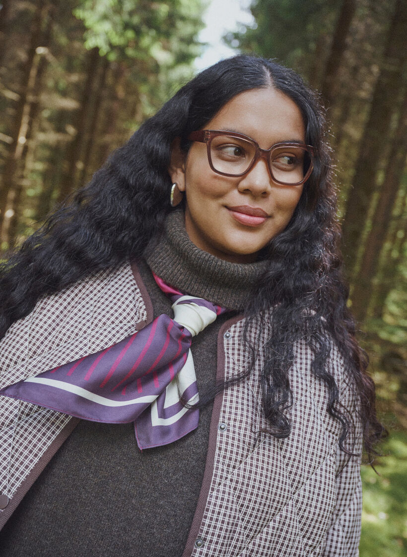 Square scarf in a satin-look with a patterned design, Purple, Image image number 0