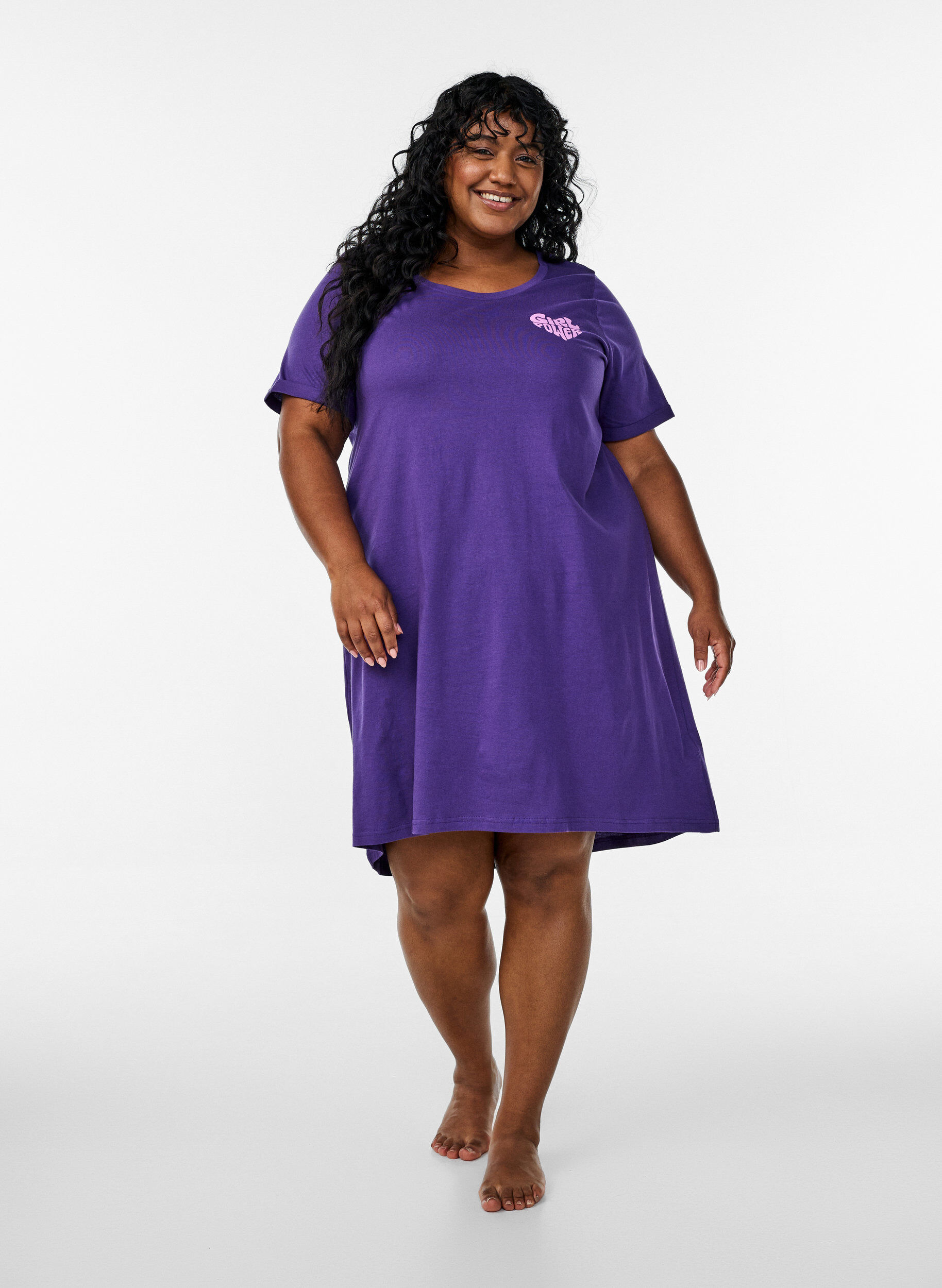 Zizzifashion Short-sleeved nightgown in organic cotton, Purple, Model image number 1