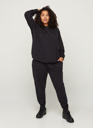 Cotton sweatshirt with a hood and pocket, Black, Model image number 2