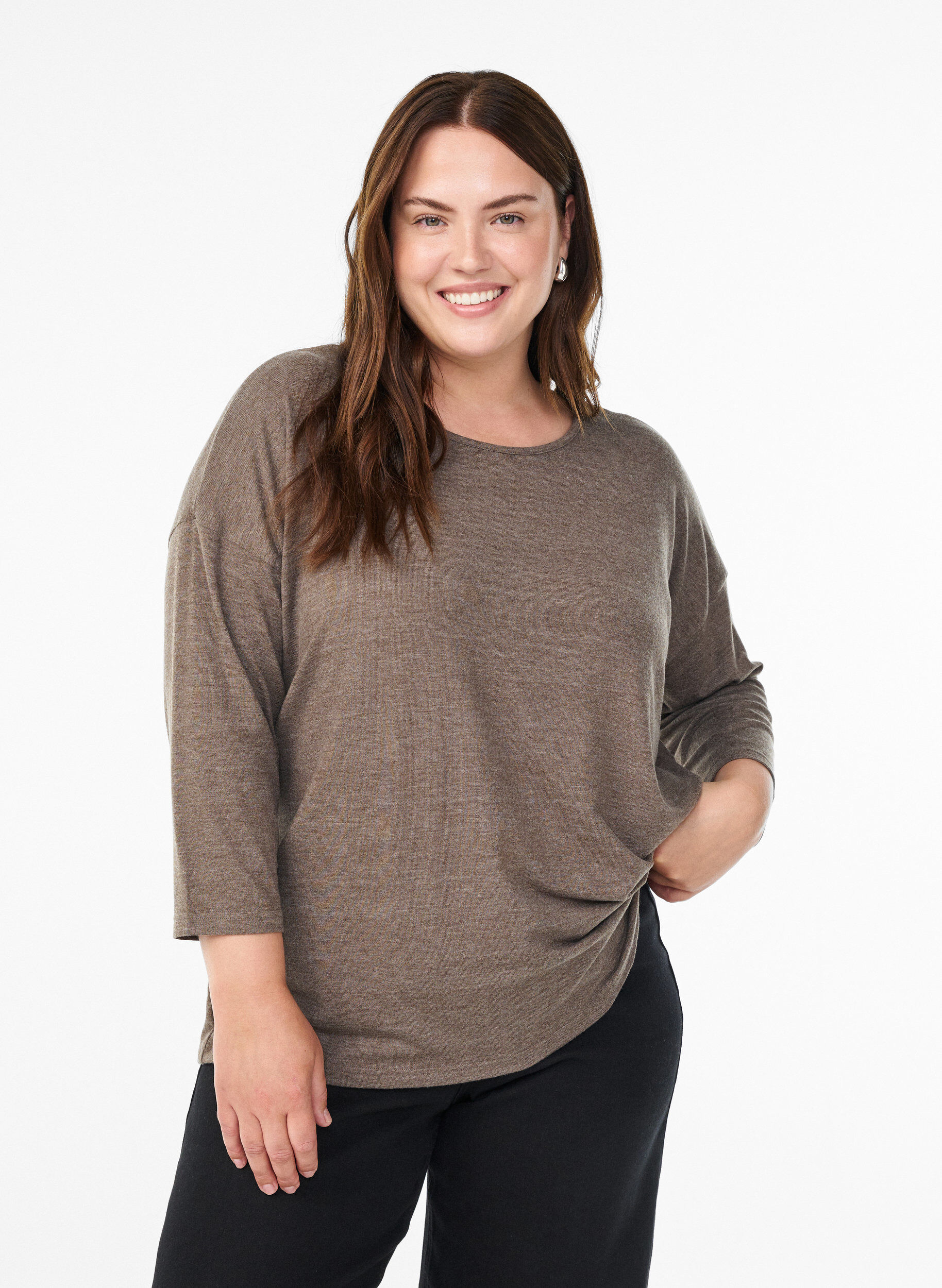 Jersey blouse with 3/4 sleeves, Brown, Model