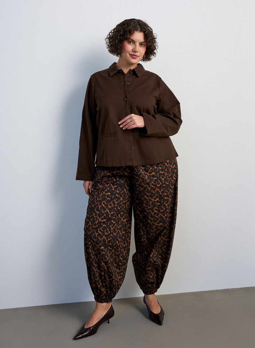 Balloon trousers with a high waist and all-over pattern, Brown, Model image number 0