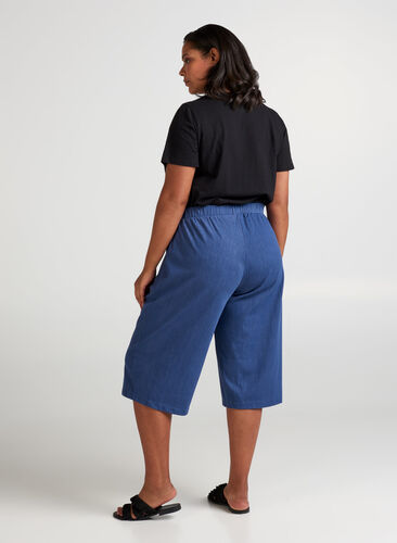 3/4 length elasticated trousers, Blue denim, Model image number 1