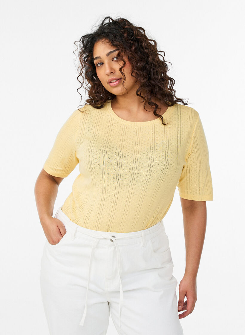 Cotton T-shirt with eyelet embroidery, Yellow, Model image number 0