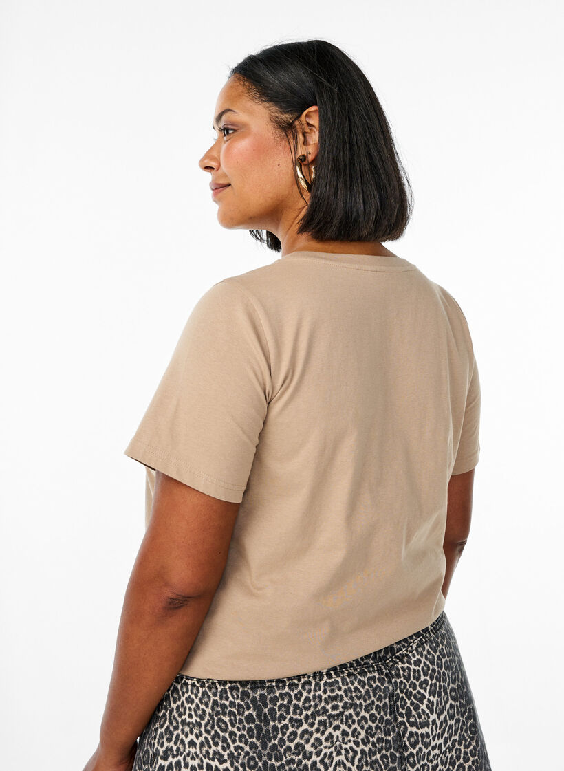 T-shirt with floral print detail, Beige, Model image number 2