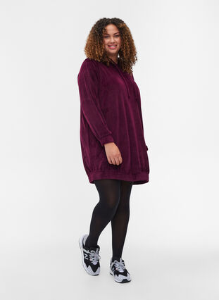 Hooded, velour sweatshirt dress , Winter Bloom, Model image number 2