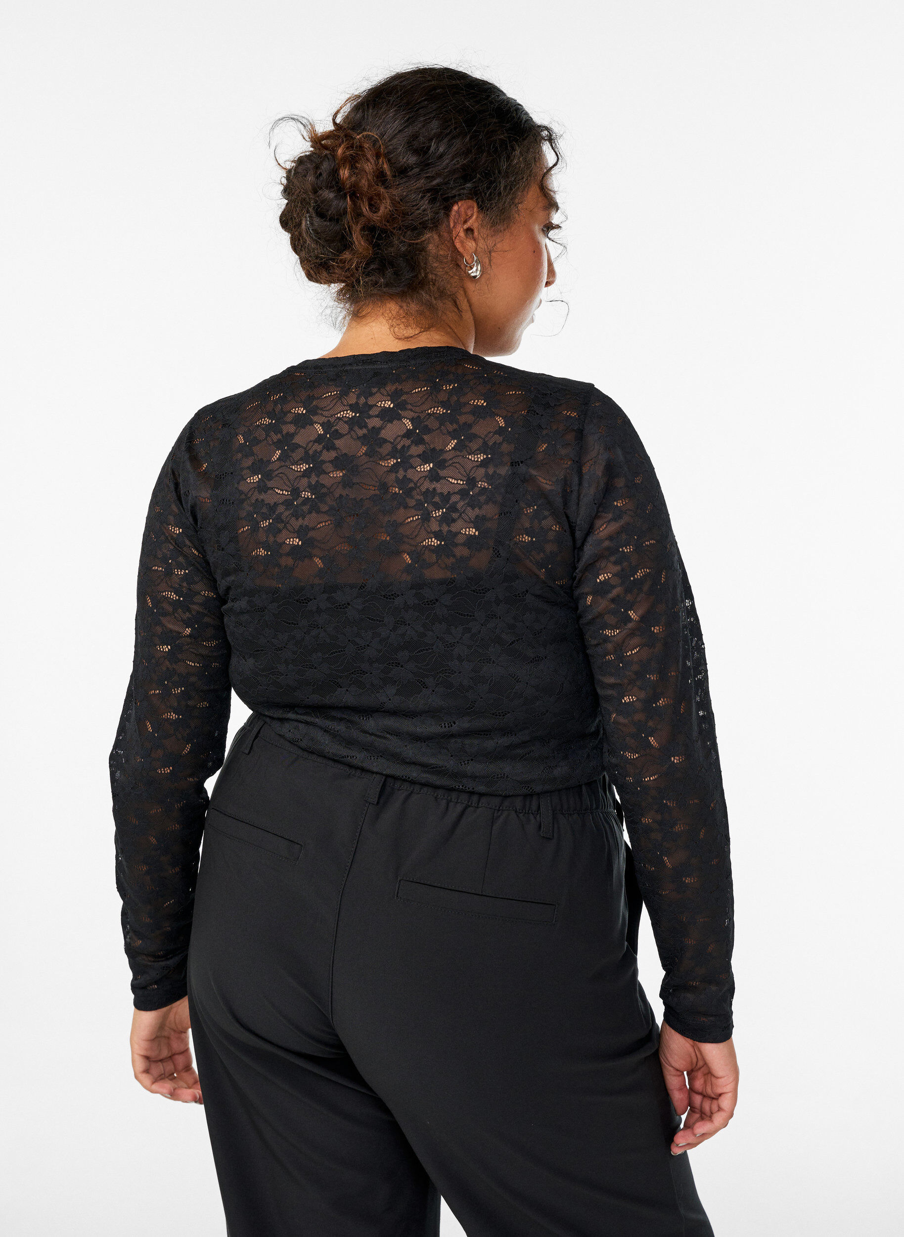 Zizzifashion Lace blouse with round neck and slim fit, Black, Model image number 2