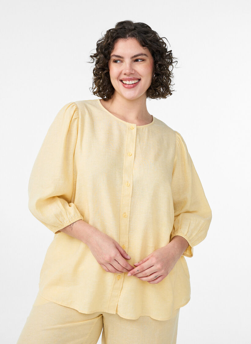 Shirt blouse in linen and viscose with 3/4-sleeves, Yellow, Model image number 0