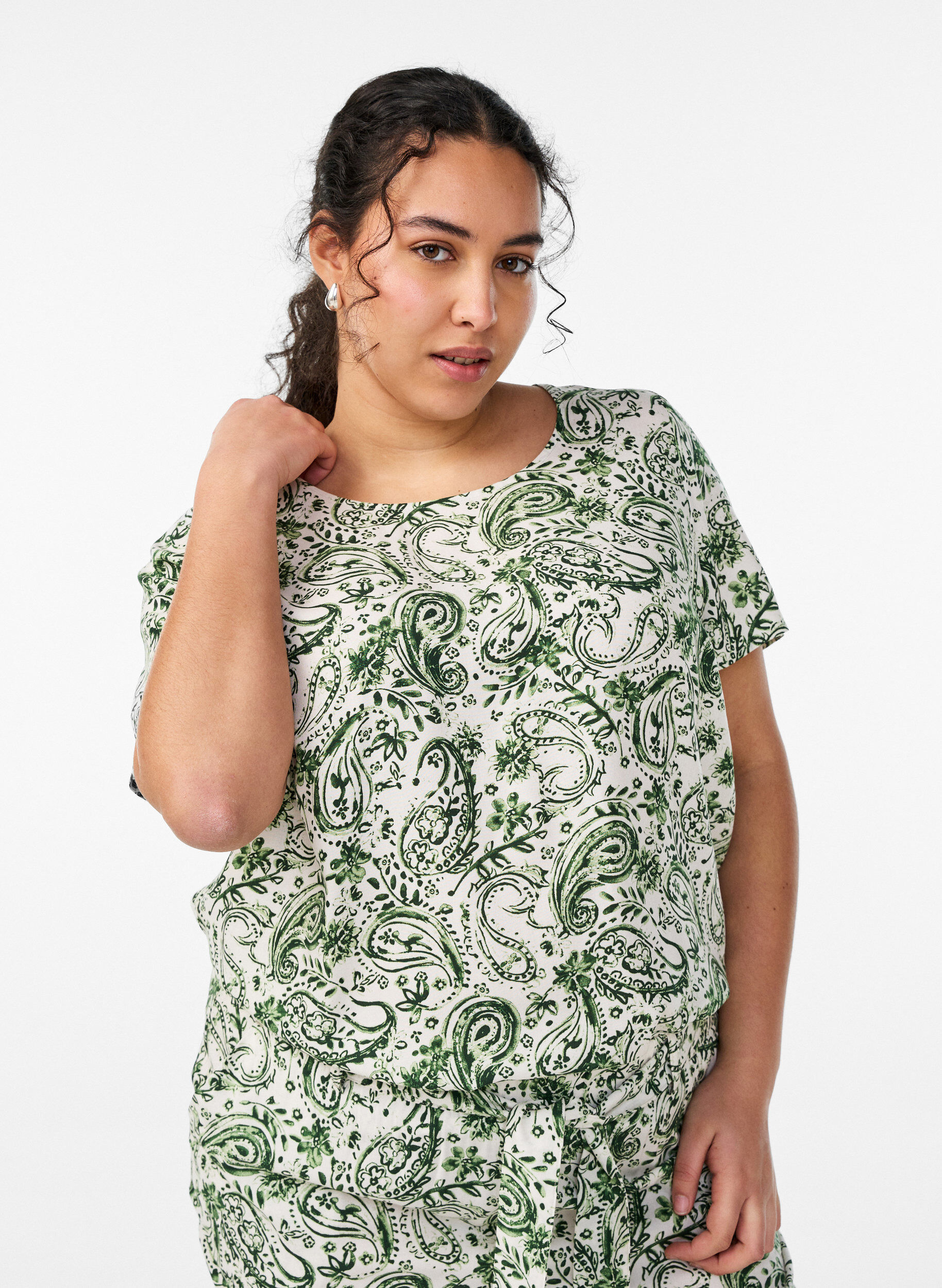 Short sleeve viscose blouse with print, Green, Model