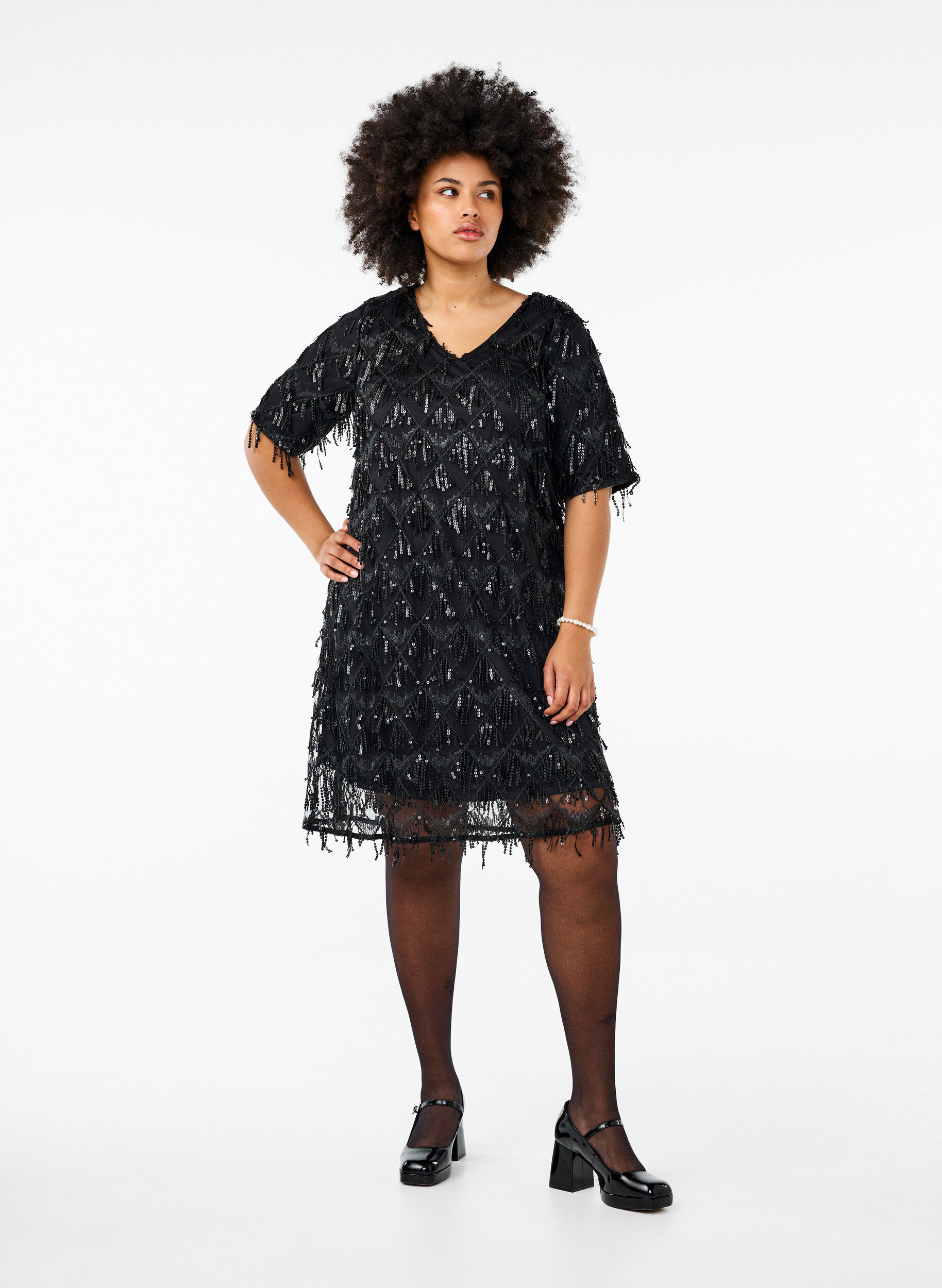 Zizzifashion Short dress with sequin fringes, Black, Model image number 2