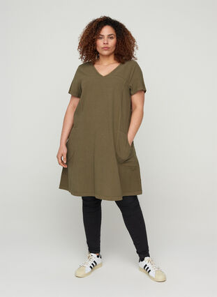 Short-sleeved cotton dress, Ivy Green, Model image number 2
