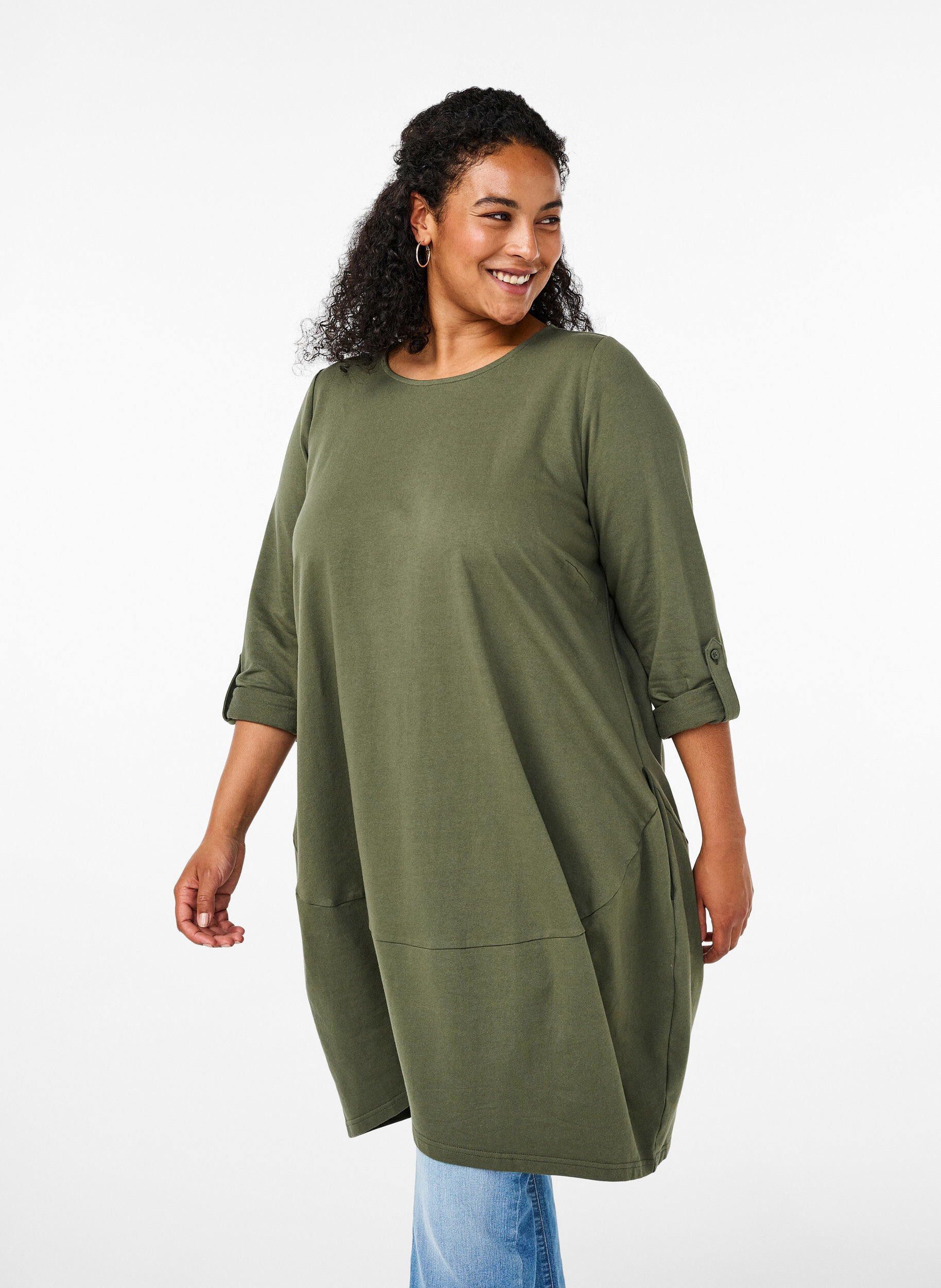 Balloon dress in cotton with pockets, Green, Model