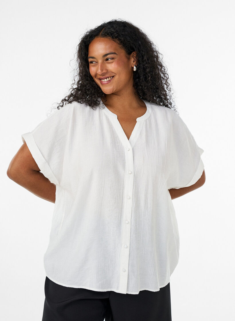Viscose blouse with buttons and texture, Vanilla, Model image number 0
