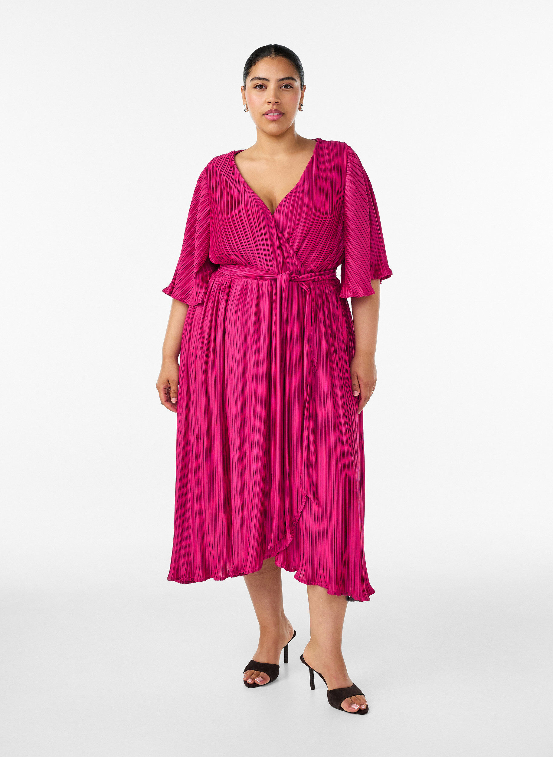 Zizzifashion Pleated midi dress with batwing sleeves, Pink, Model image number 0