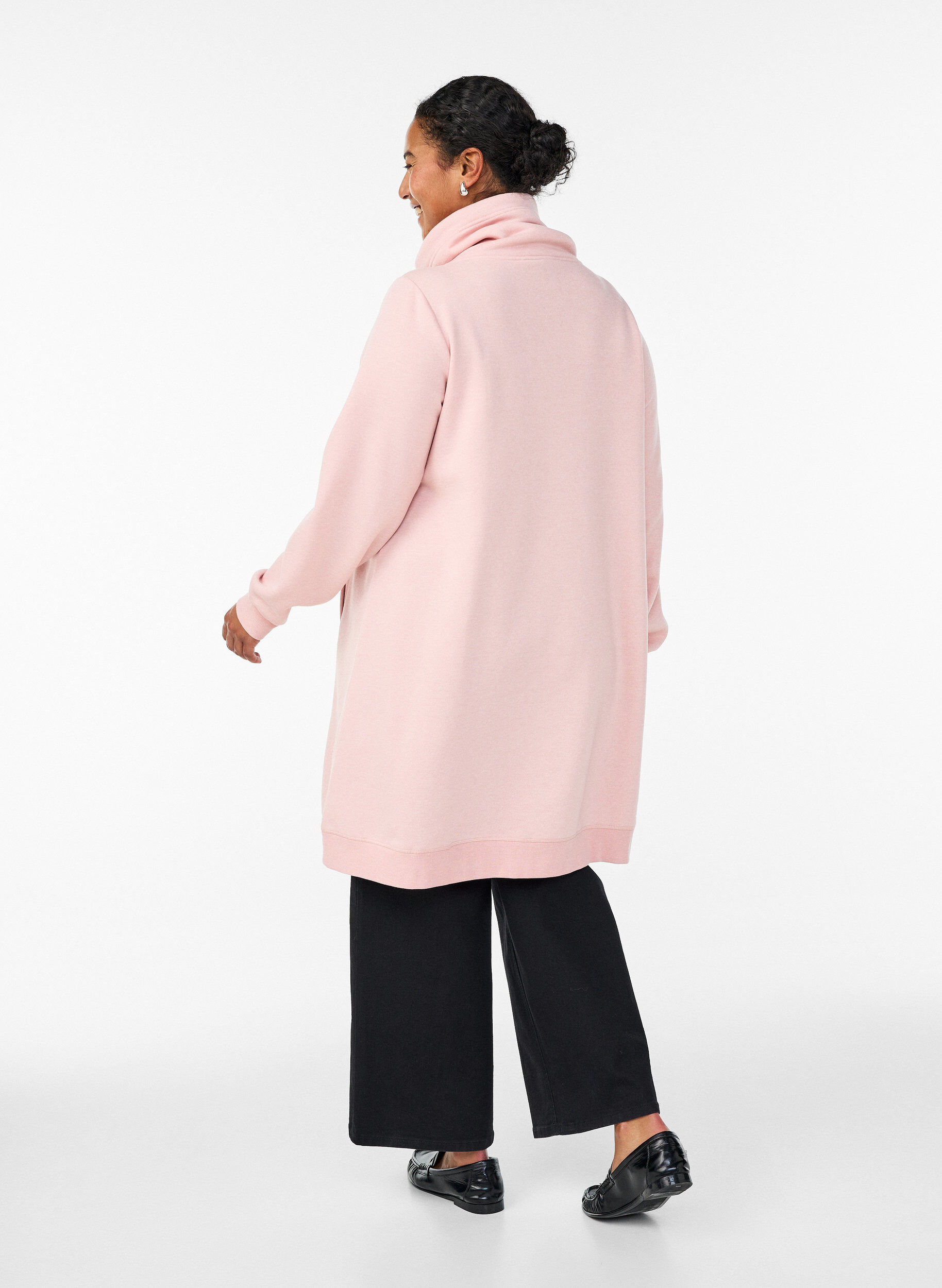 ZizzifashionShort sweatshirt dress with high collar and pockets, Red, Model image number 2
