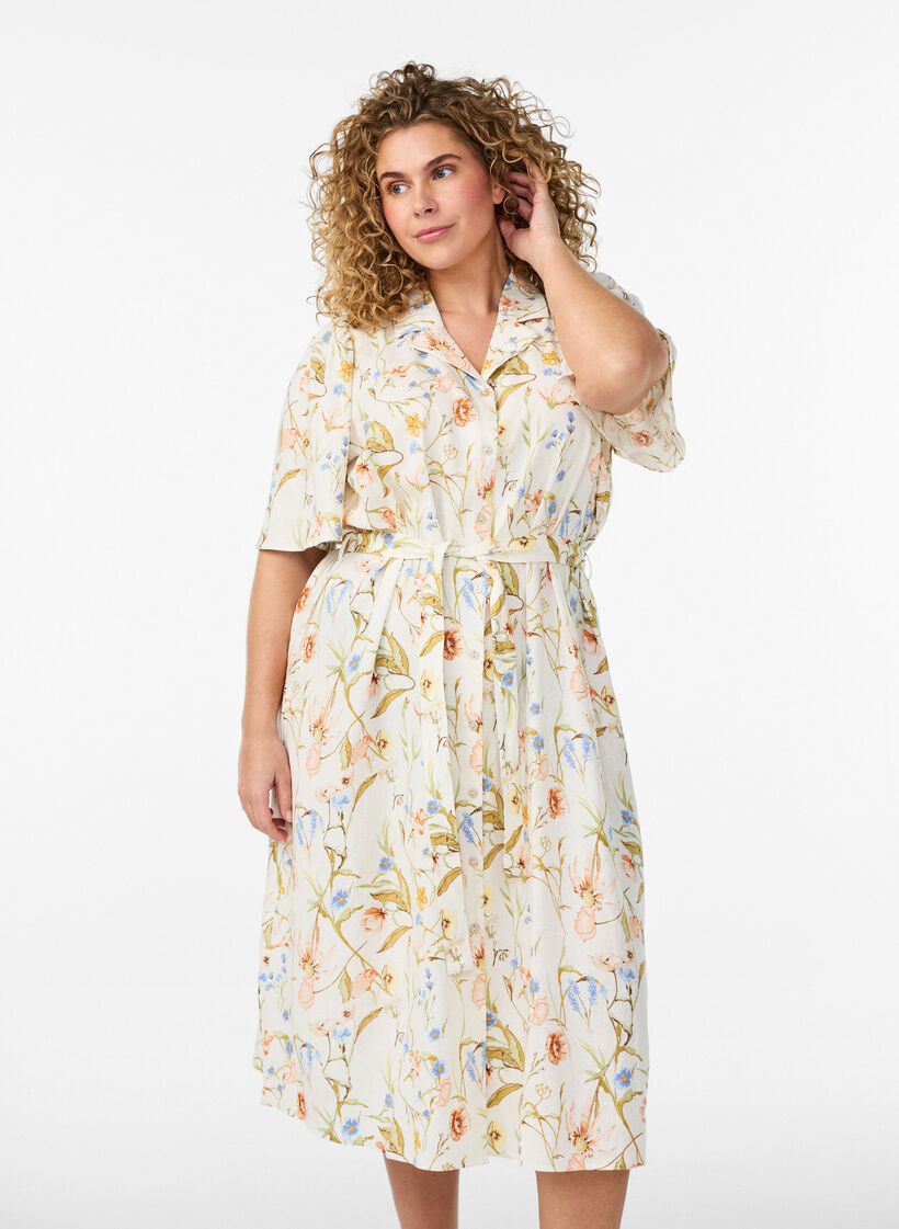 Shirt dress in linen and viscose with a tie belt, Vanilla, Model image number 0