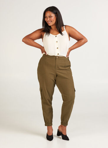 Linen trousers, Ivy green, Model image number 0