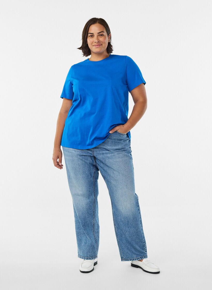 Basic cotton T-shirt with round neck, Blue, Model image number 1