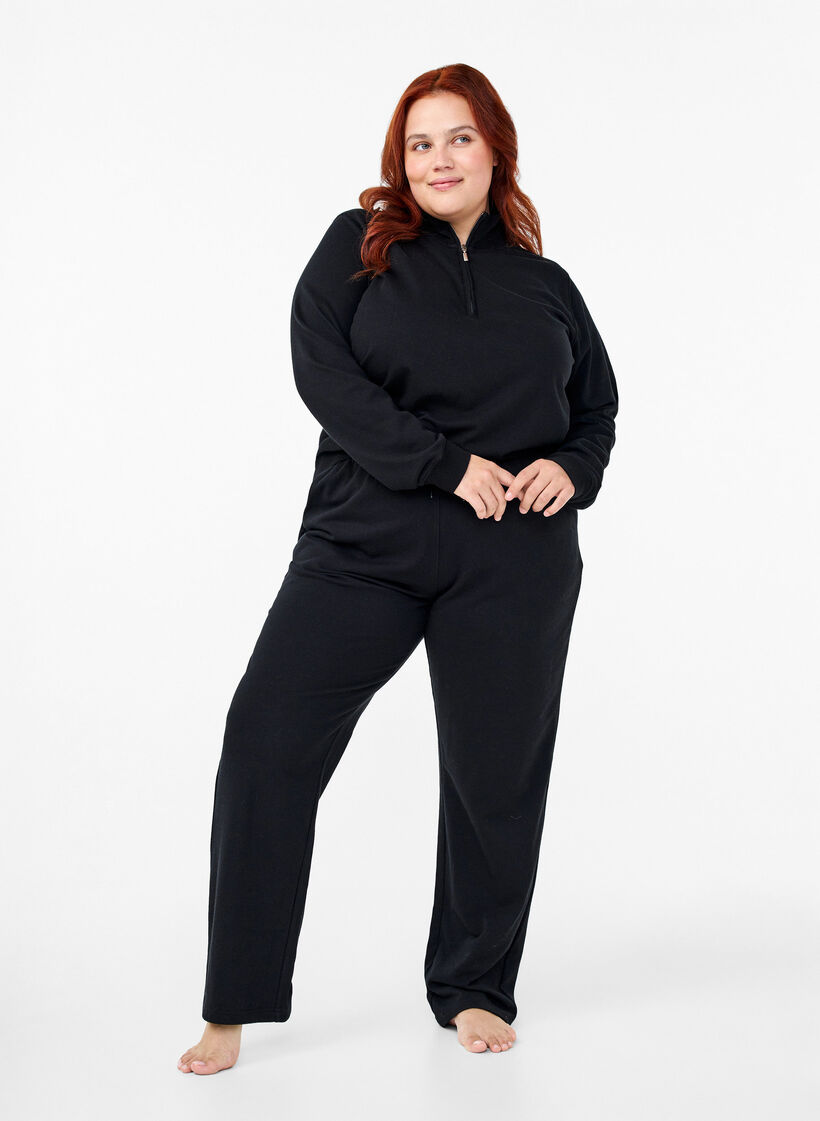 High neck sweatshirt with zip, Black, Model image number 1