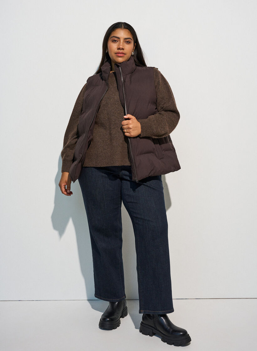 Short puff vest with high collar, Brown, Model image number 1