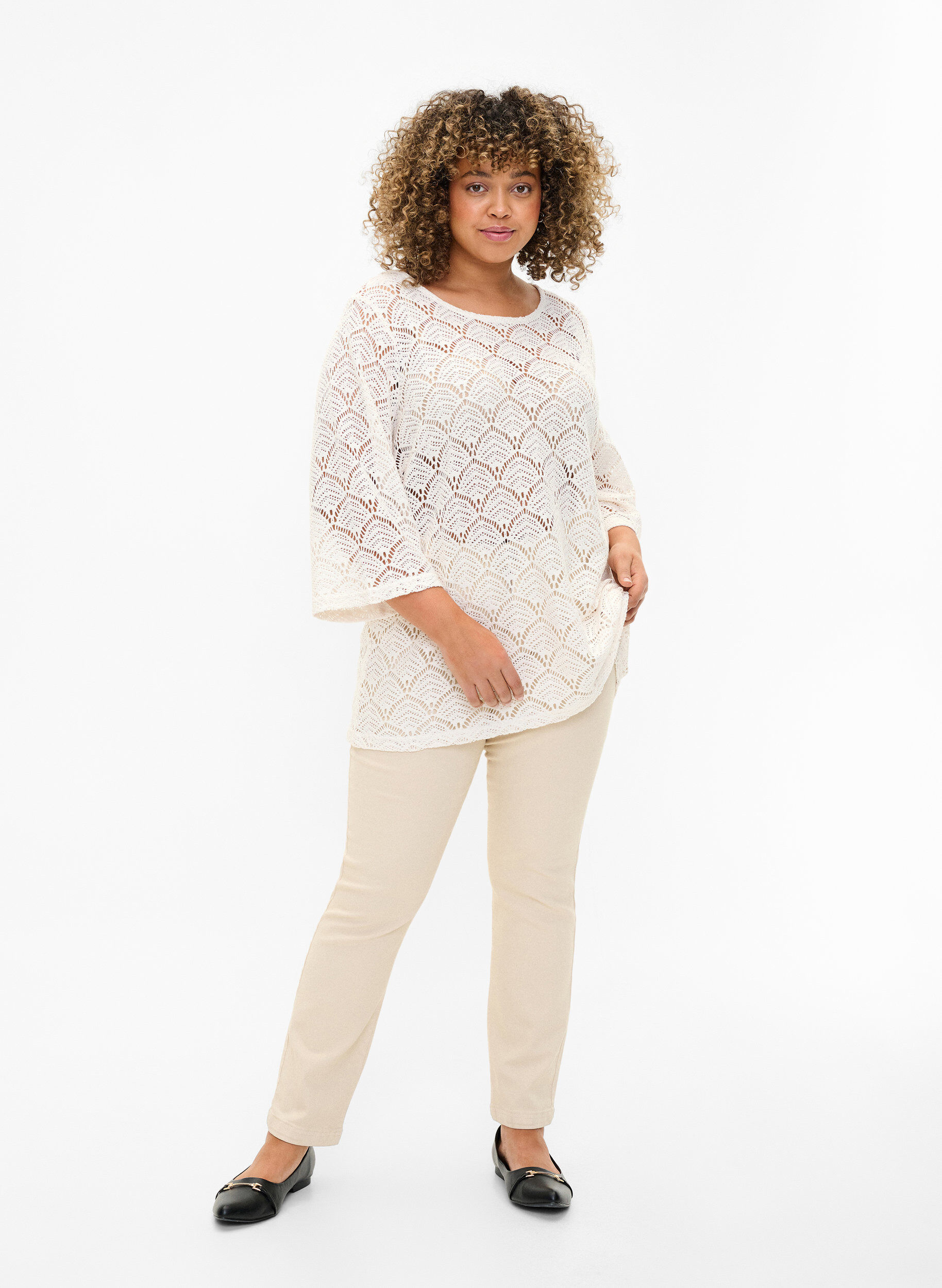 Zizzifashion Crochet blouse with 3/4 sleeves, Sandshell, Model image number 2