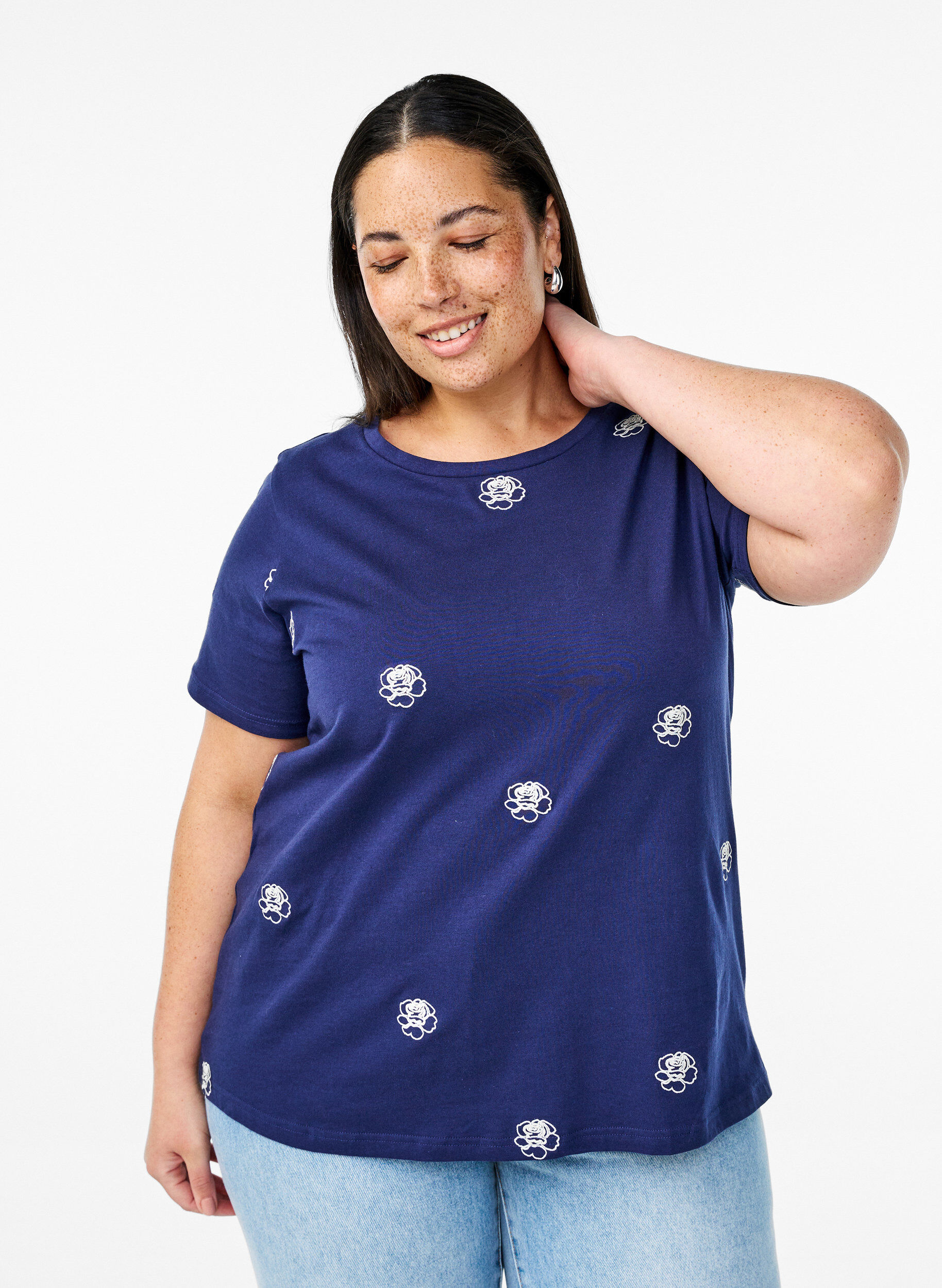 T-shirt in organic cotton with embroidered motifs, Blue, Model