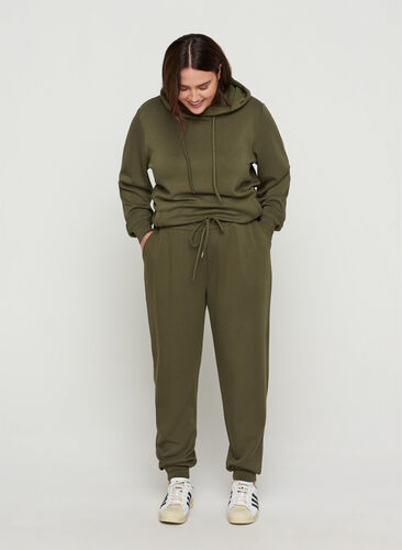 Sweatpants with pockets and drawstrings, Ivy Green, Model image number 0