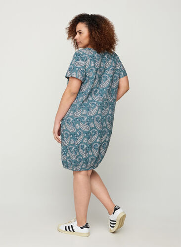 Short-sleeved, printed cotton dress, Paisley, Model image number 1