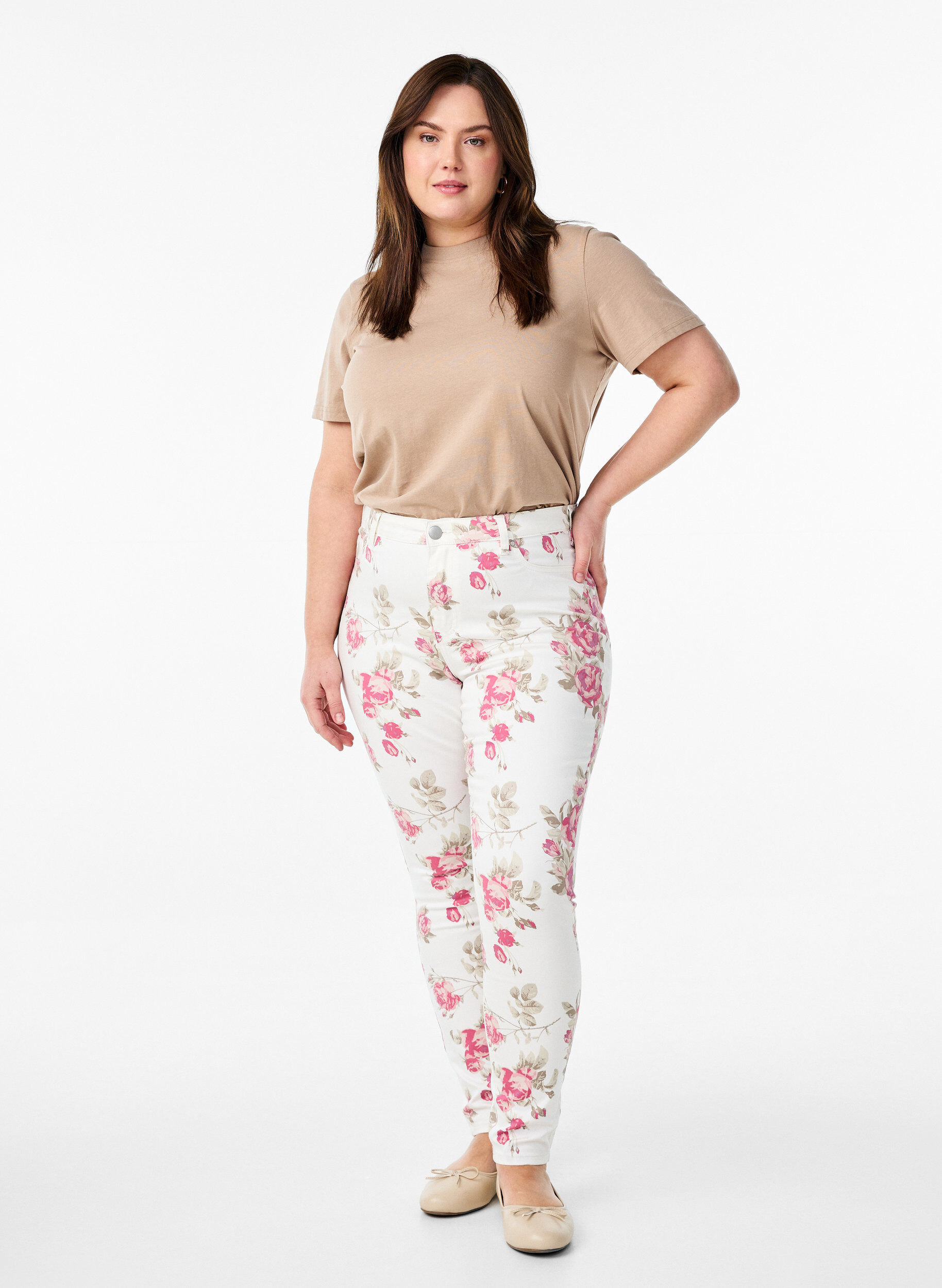 Zizzifashion Super slim Amy jeans with a floral print, Vanilla, Model image number 0