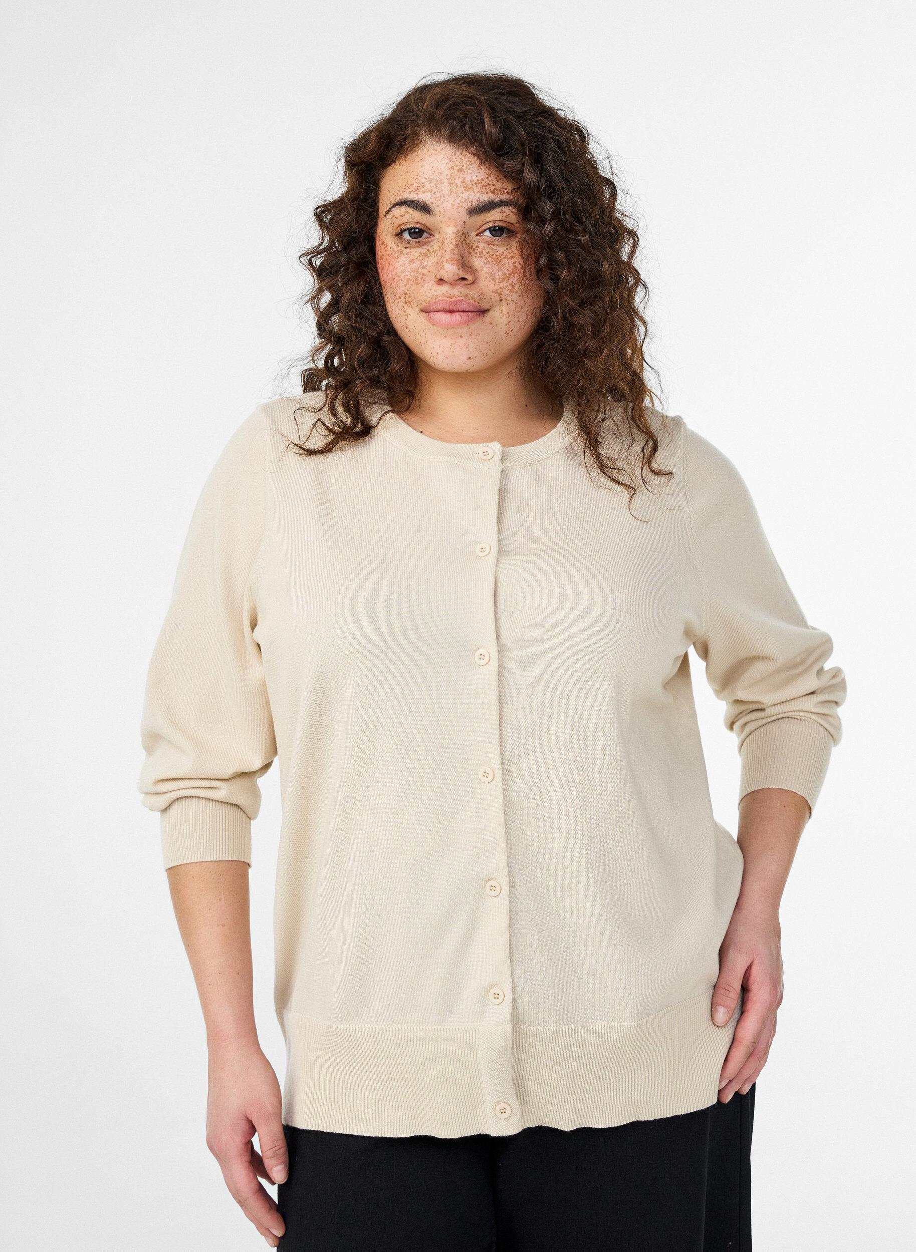 ZizzifashionFine-knit cardigan with round neck, Beige, Model image number 0