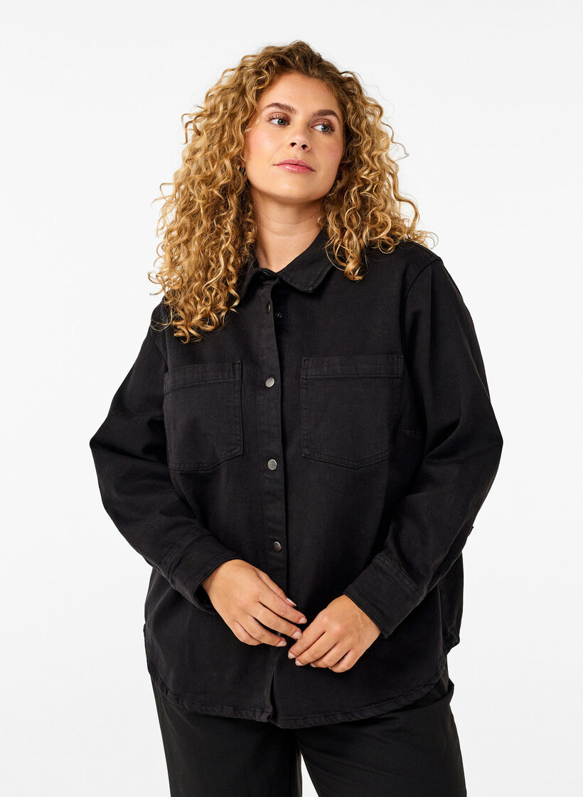 Denim shirt with buttons and chest pockets, Black, Model image number 0