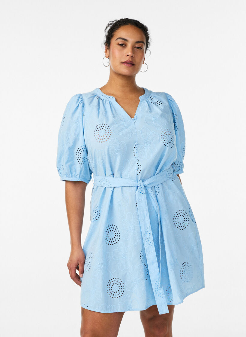 Short dress with floral and eyelet embroidery, Light Blue, Model image number 0