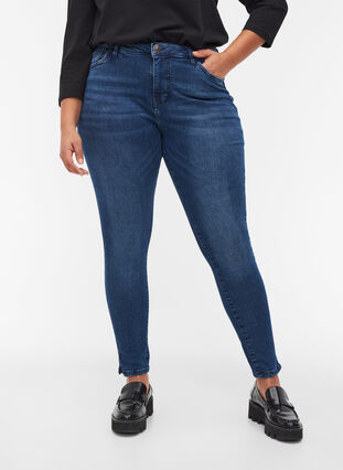 Promotional item - Cropped Amy jeans with slit, Blue denim, Model image number 2