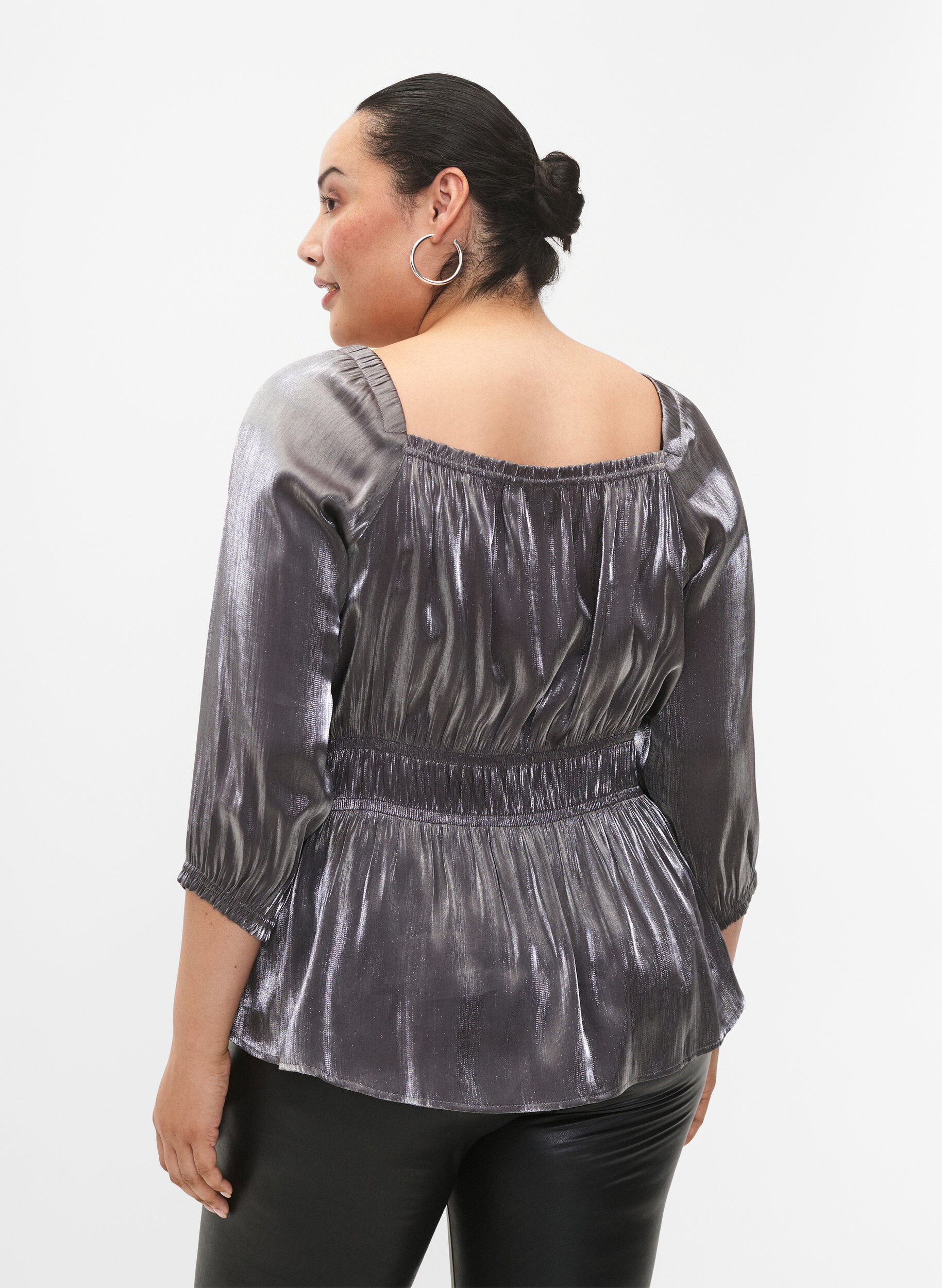 Zizzifashion Silver-colored blouse with 3/4 sleeves and smock, Dark Silver, Model image number 1