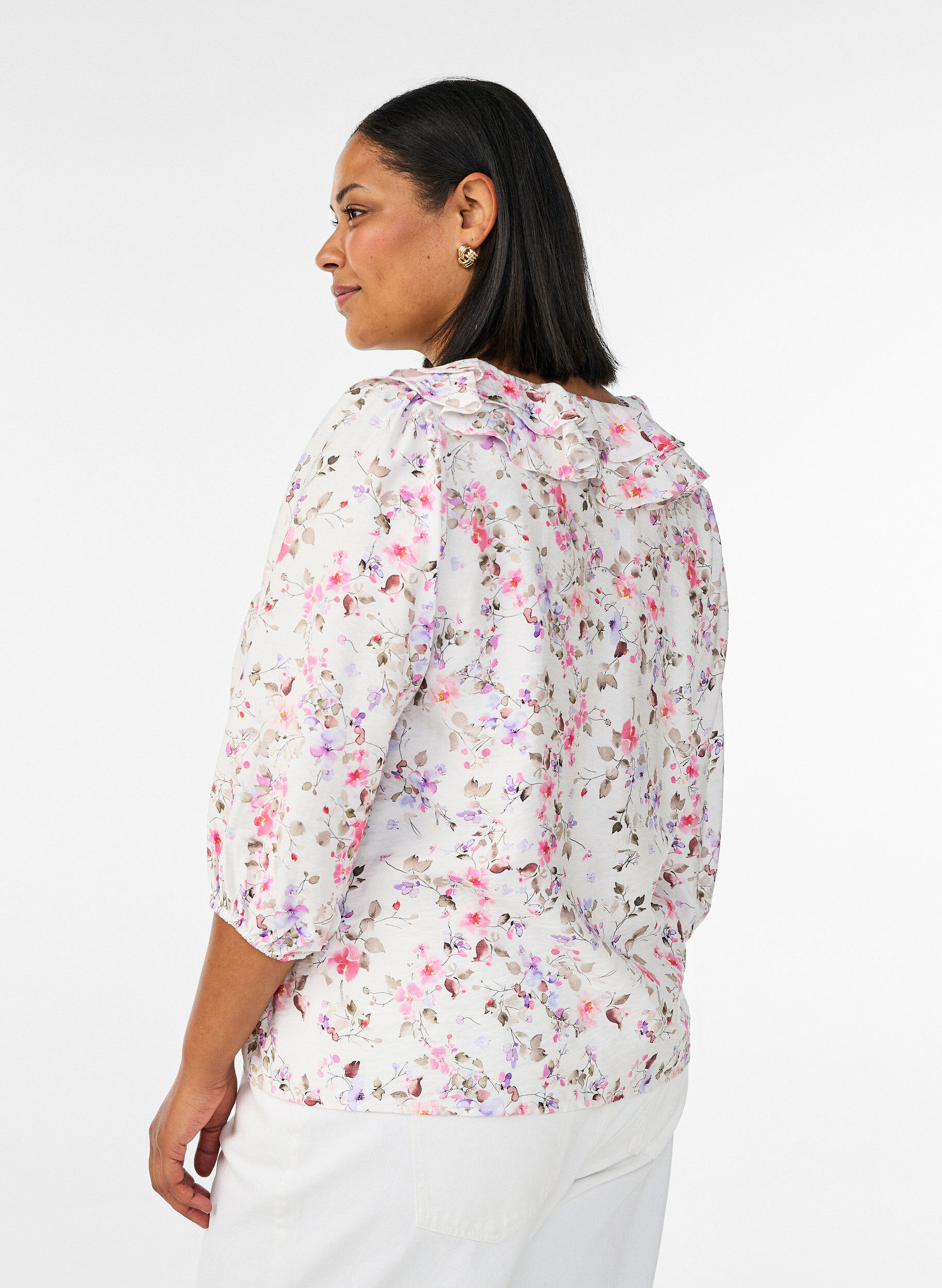 Zizzifashion Viscose blouse with floral print and 3/4 sleeves, Vanilla, Model image number 2