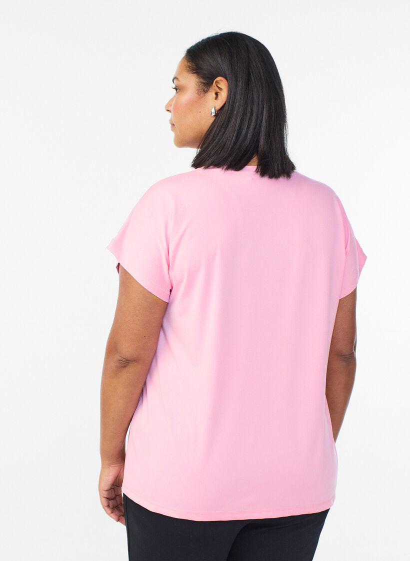 Solid-coloured training T-shirt, Pink, Model image number 2