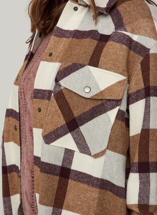 Oversize checked shirt jacket, Brown Check Ass, Model image number 2