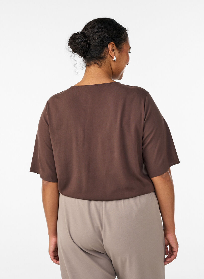 Short-sleeved woven blouse with round neck, Brown, Model image number 2