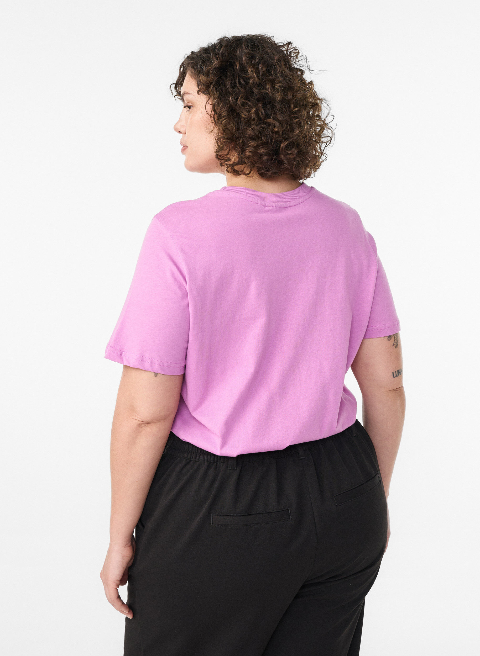 Zizzifashion Basic cotton T-shirt with round neck, Purple, Model image number 2