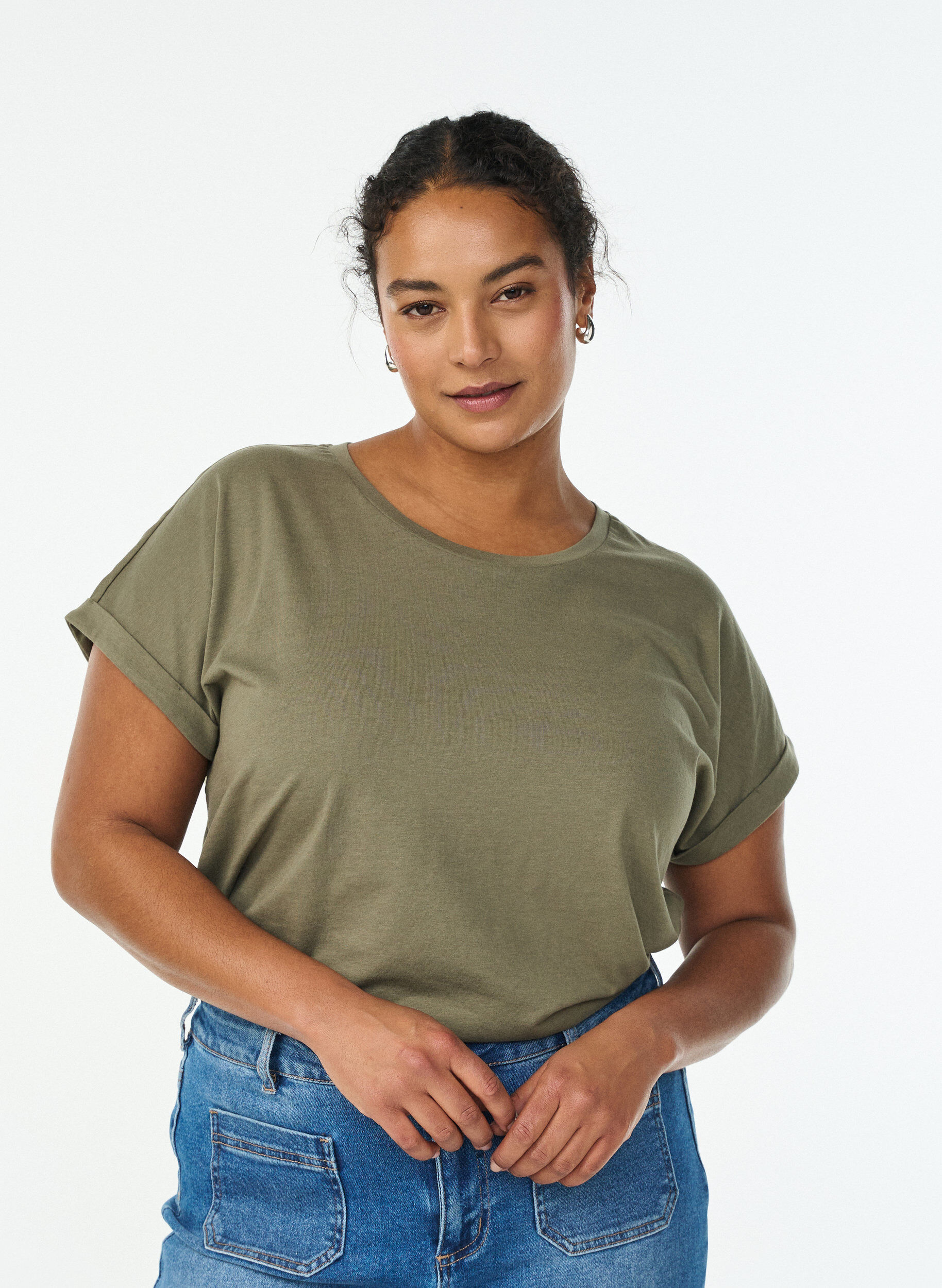 Short sleeved cotton blend t-shirt, Green, Model